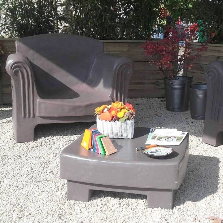 Table basse Olga pouf en PE