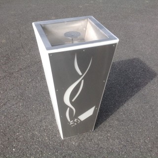 Cendrier Fuego Dimensions 405x405xht805 mm